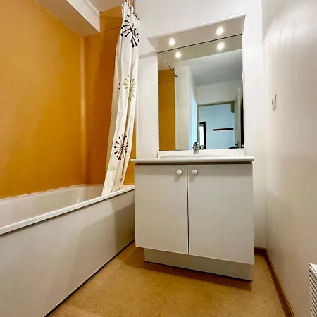 E19 Les Naiades- 2 Bedrooms For 5 People ! Hébergement de vacances