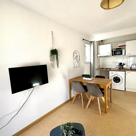 Ferienhaus Les Naiades E19 - 2 Bedrooms For 5 People ! Avene